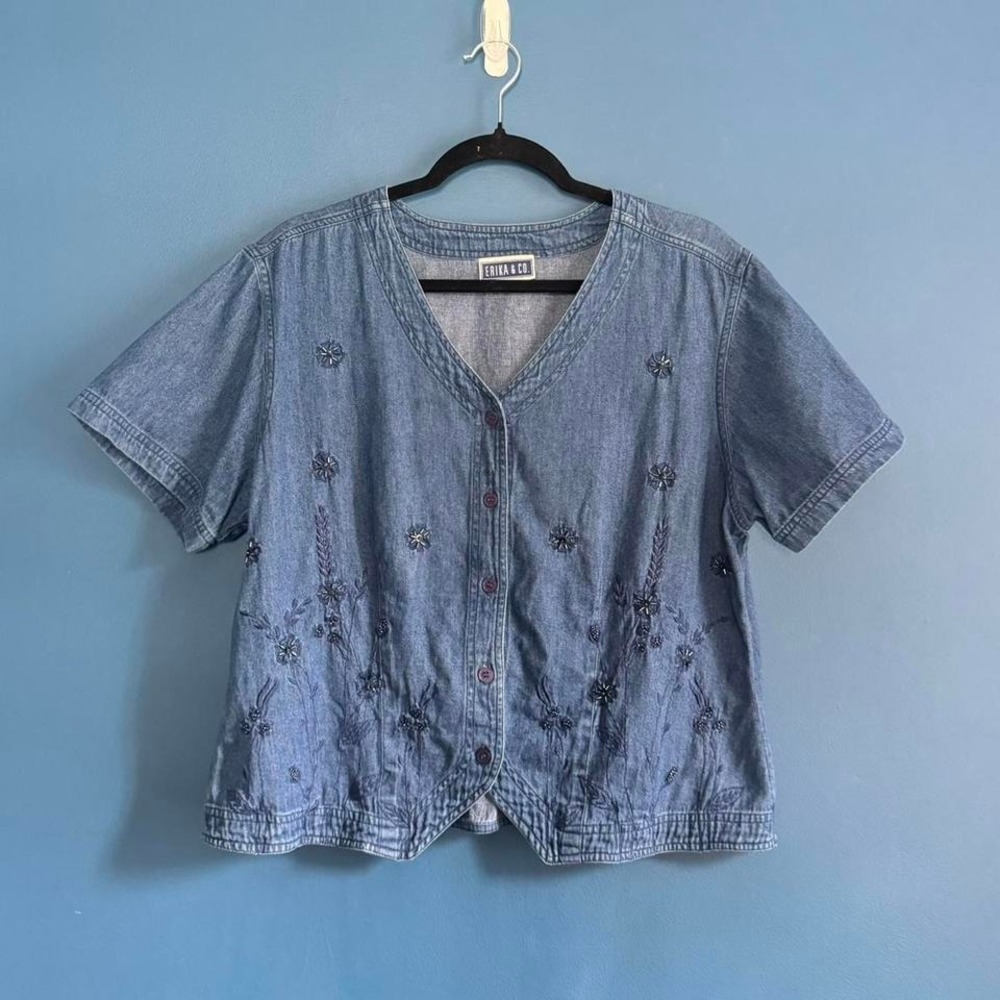 Vintage 90s Denim Shirt Women's‎ Size large Erika & Co. Beaded Cottagecore Retro